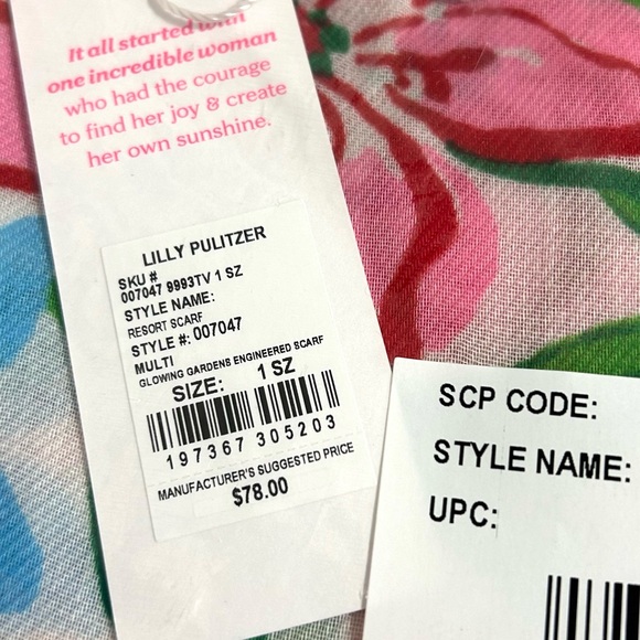 Lilly Pulitzer Resort Scarf - Picture 4 of 4